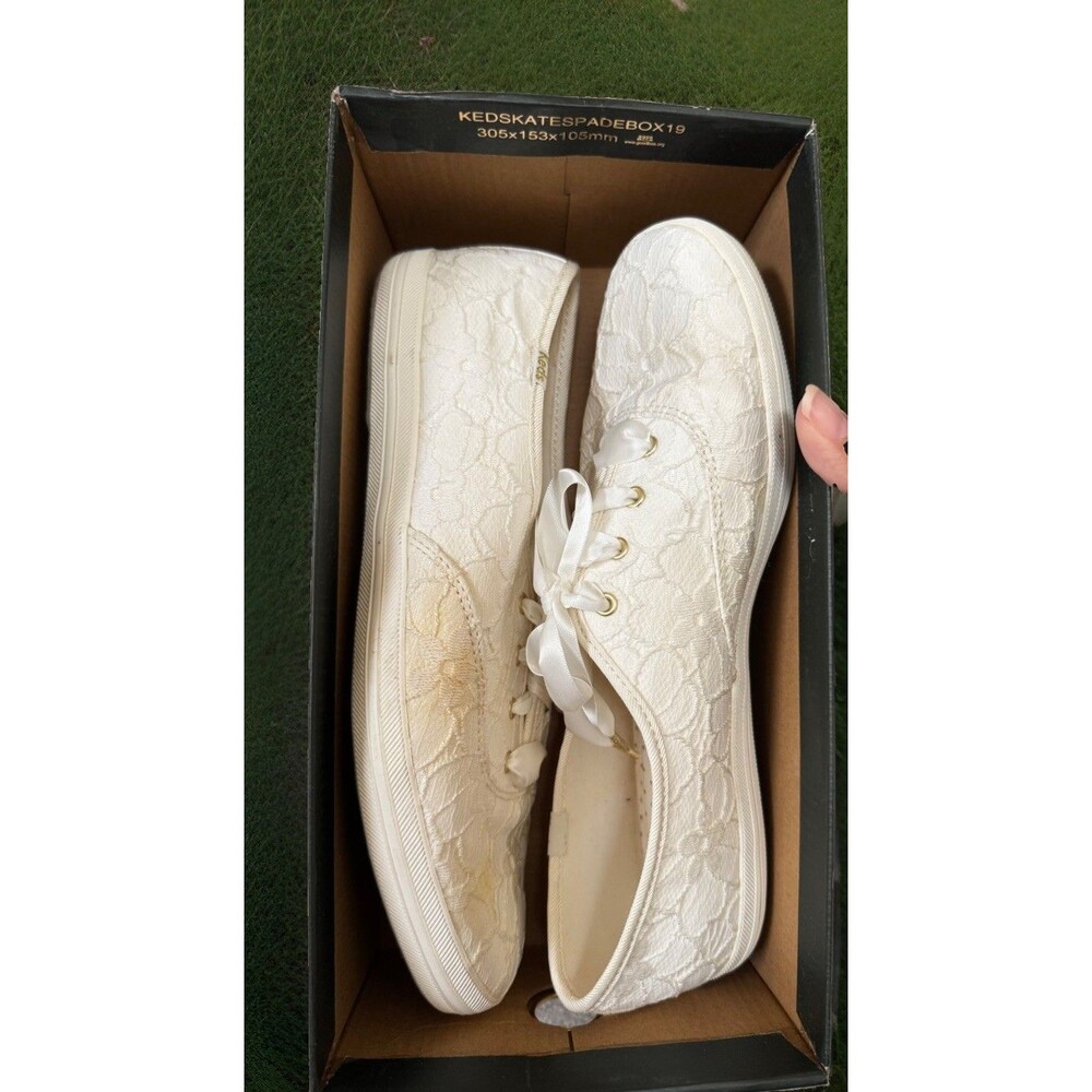 EUC W/Box Keds x Kate Spade New York Glitter Bridal Sneakers Satin Lace W11